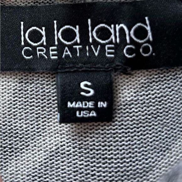 LA LA LAND CREATIVE CO Nordstrom Gray Zebra Print Hoodie Cropped Size Small NEW - Picture 5 of 8